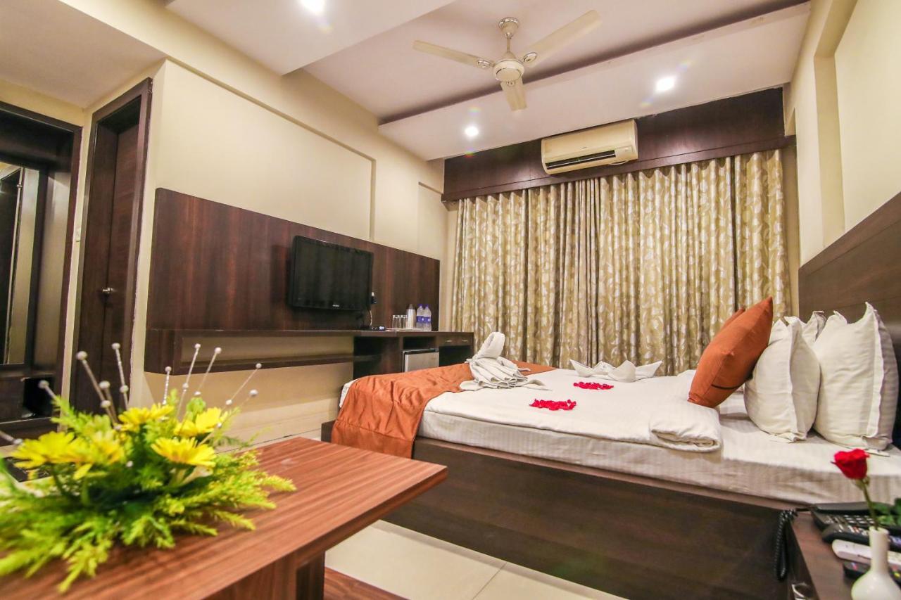 The Mahal Inn Jamshedpur Extérieur photo
